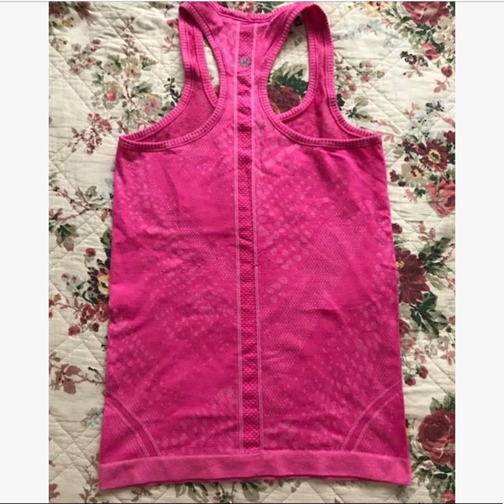 Lululemon Swiftly Tech Racerback tank - Picture 2 of 2